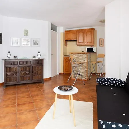 Frontline With Pool Appartement *